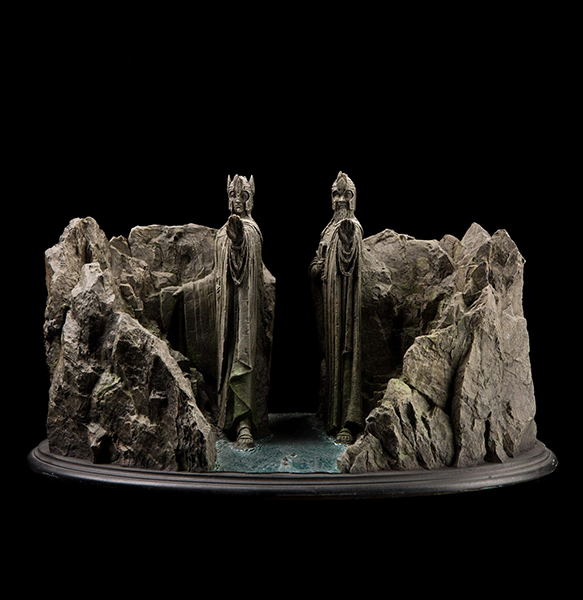 <br />

WETA Environment The Argonath, artist: Maclachlan. Artist Proof 25/25, limited edition (500). The Argonath is constructed of polystone, hand painted, stands 6.3" high and weighs 6.6 lbs.

<br />

<div class="floatbox" data-fb-options="width:1400 height:80% group:2"><a href="https://www.theonering.net/torwp/2011/11/26/50673-collecting-the-precious-weta-workshop-the-argonath-review/" class="transparent">✦</a></div>