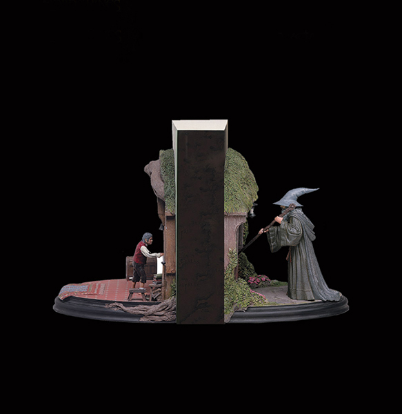 <br />

Sideshow/WETA 'No admittance' bookends have been hand cast in polystone and hand painted, artists: Hartvigson and MacLachlan. Size: 6.5"x 6"x 5.25" and weigh 8.00 lbs.

<br />

<div class="floatbox" data-fb-options="width:1400 height:80% group:2"><a href="http://www.sideshowtoy.com/collectibles/product-archive/?sku=8802R" class="transparent">✦</a></div><span class="ngViews">20 views</span>